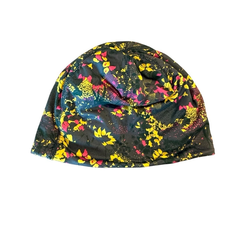 L.L. Bean Floral Beanie - Picture 2 of 3